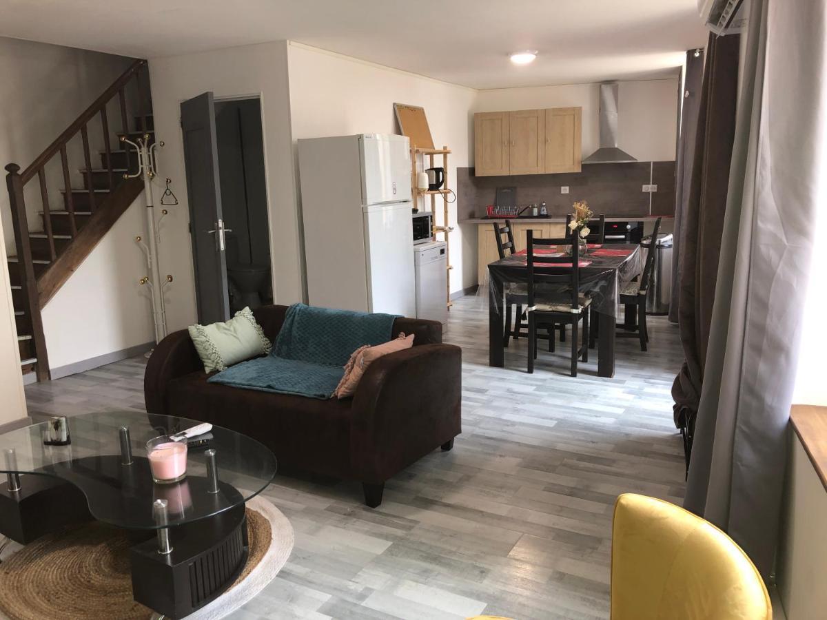 Gite Zen Pres Thermes De Jonzac Bois Экстерьер фото